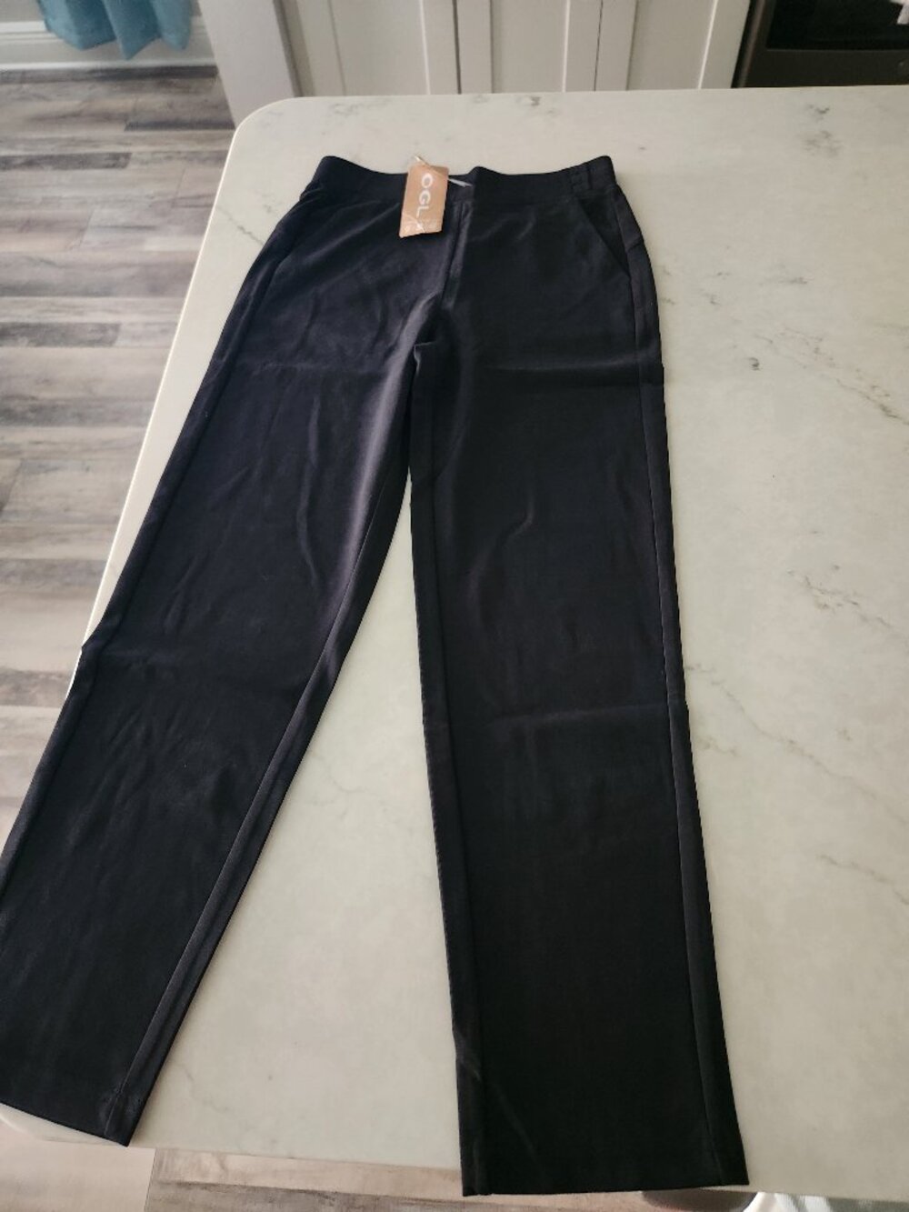 OGL size XS Black Mid Rise Tapered Travel Pants NWT